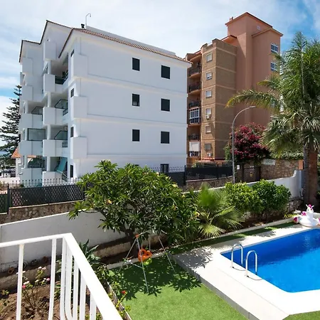 Palm Marina 3 Min Walking From The Sea *